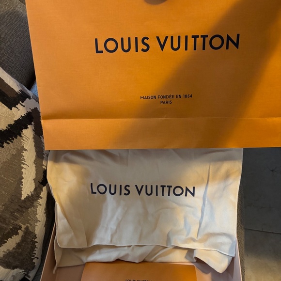 Louis Vuitton Neverfull PM bag - Picture 4 of 5